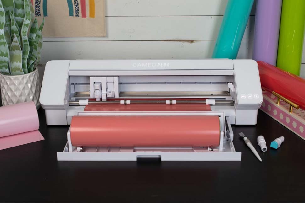 silhouette cameo 4 plus