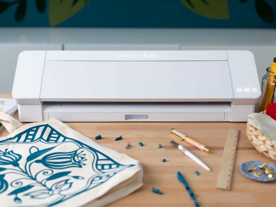 silhouette cameo 4 plus